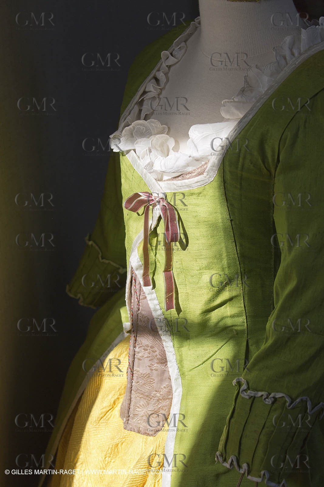 06 07 2012, Toulon (FRA,83), Villa Rozemaine, exhibition 'Fashion Dresses