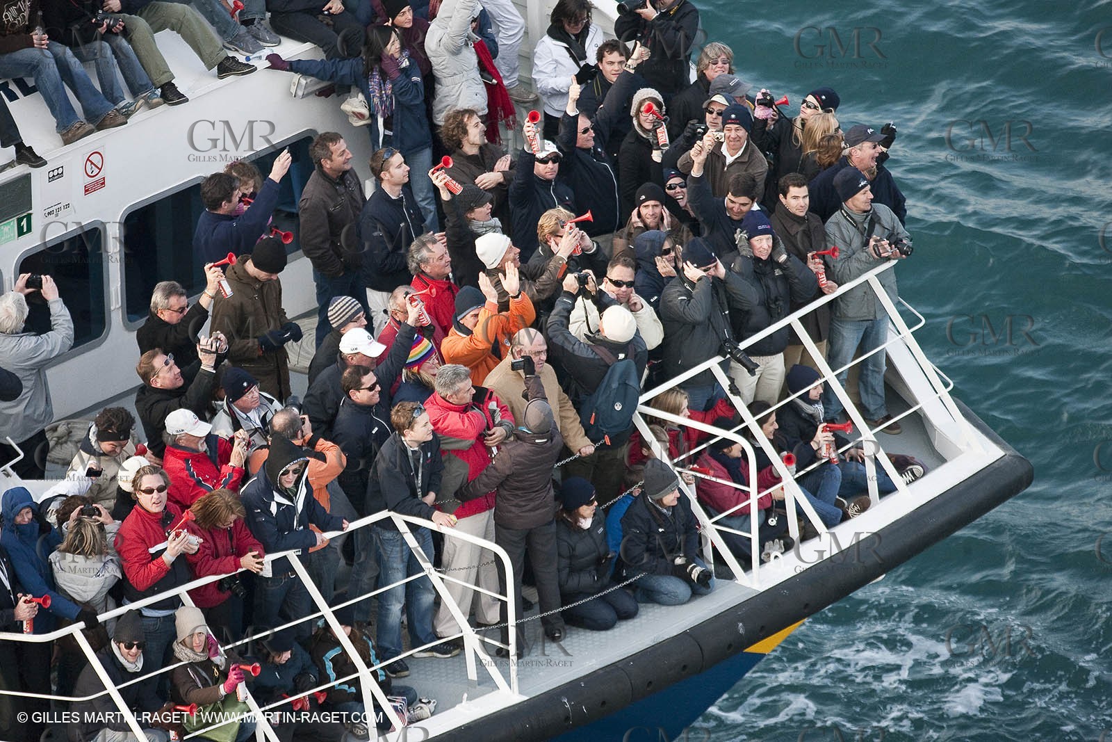 11 02 2010 - Valencia (ESP) - 33rd America's Cup - BMW ORACLE Racing - Day off 2