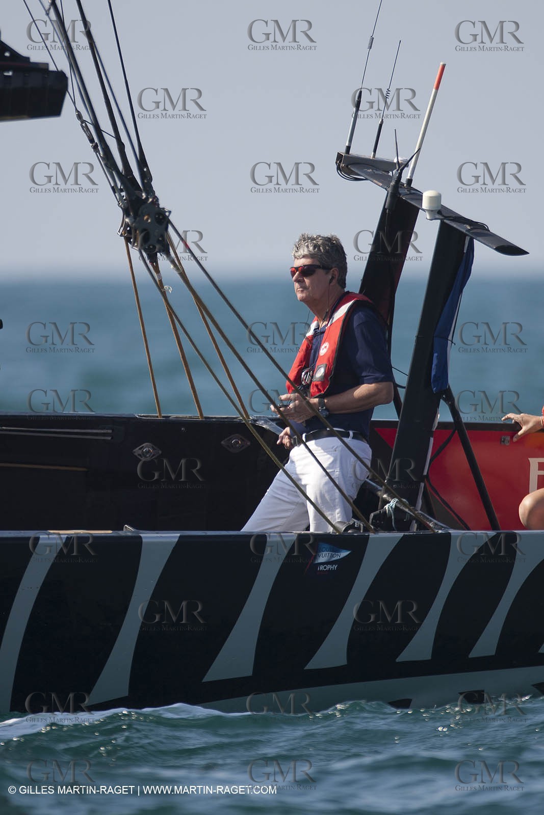 21 11 2010 - Dubai (UAE) - Dubai Louis Vuitton Trophy -  Round 2 - BMW ORACLE Racingg Vs Emirates Team New Zealand