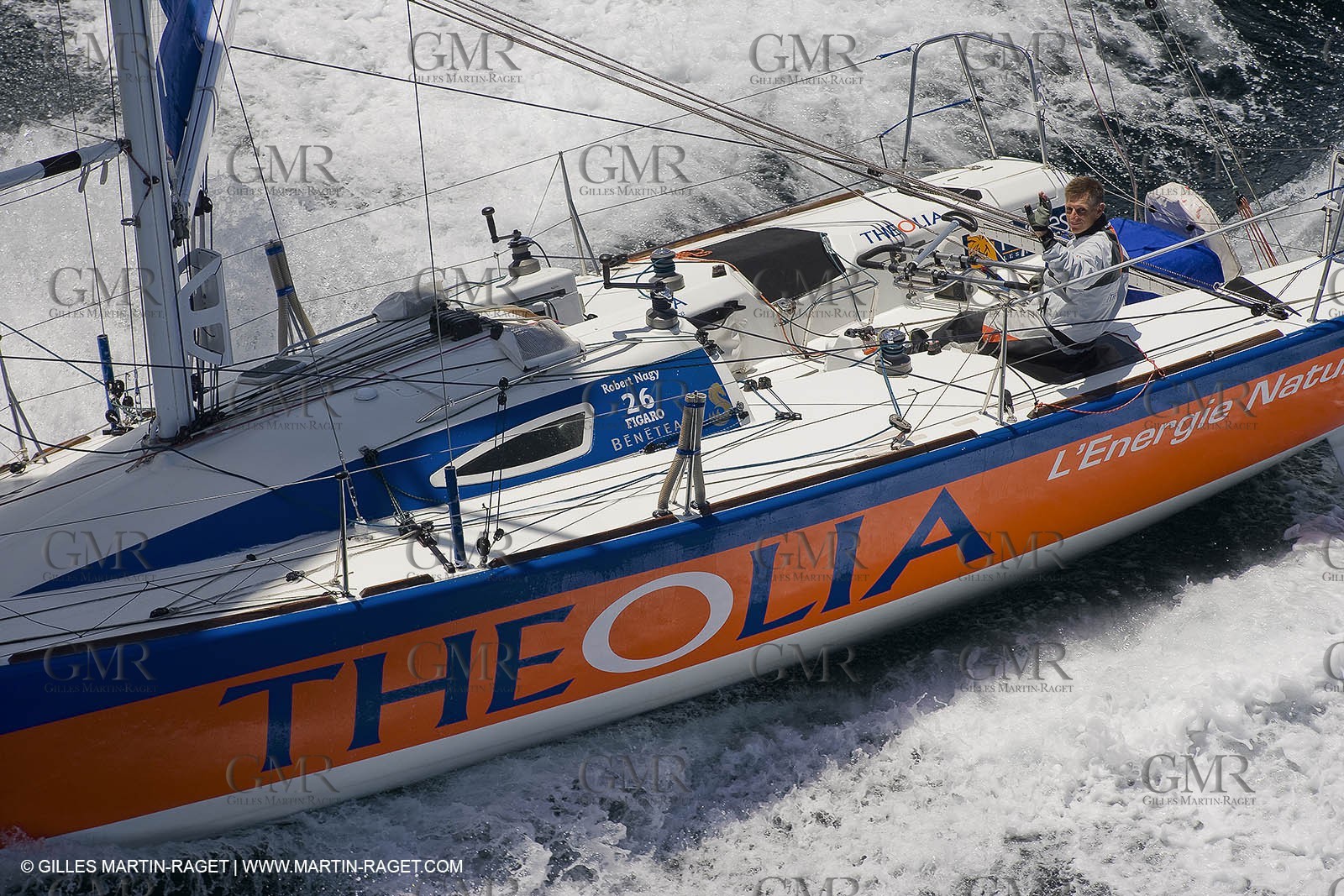 06-26-2007 - FIGARO II - THEOLIA - Skipper : Robert Nagy - Training off Marseille (south France) with strong wind conditions