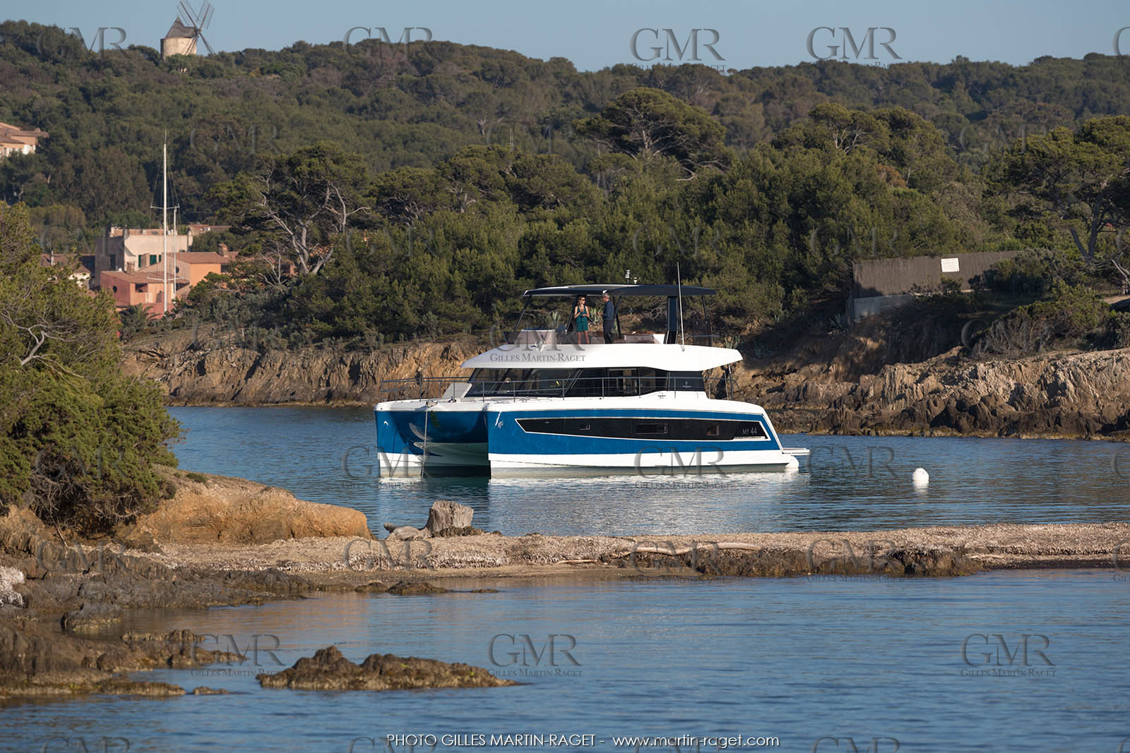 17 05 2017, Porquerolles (FRA,12), Fountaine-Pajot MY 44