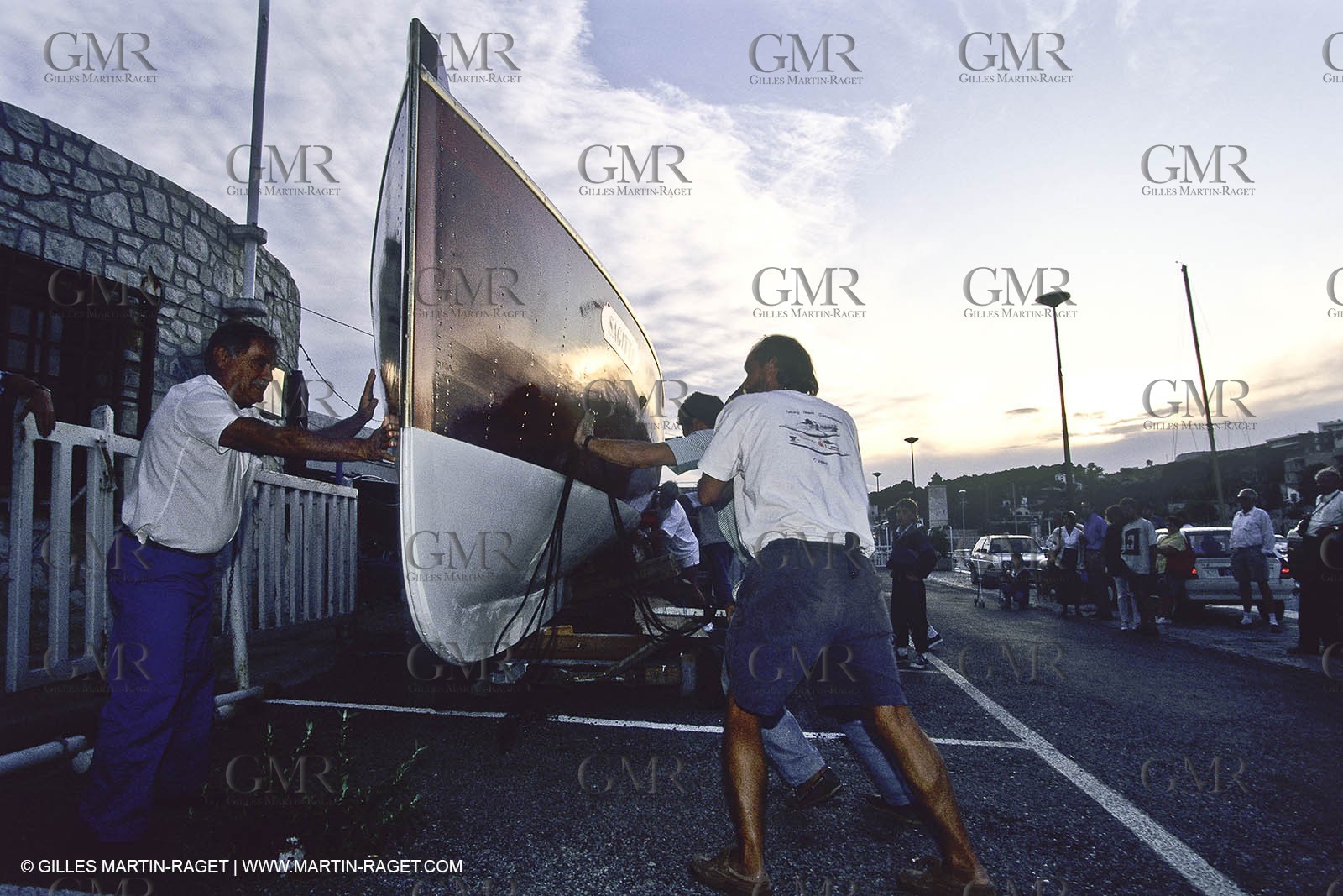 motor boats, claissc runabouts, cefit or Sagitta at Trapani boatyard (Cassis, FRA,13)