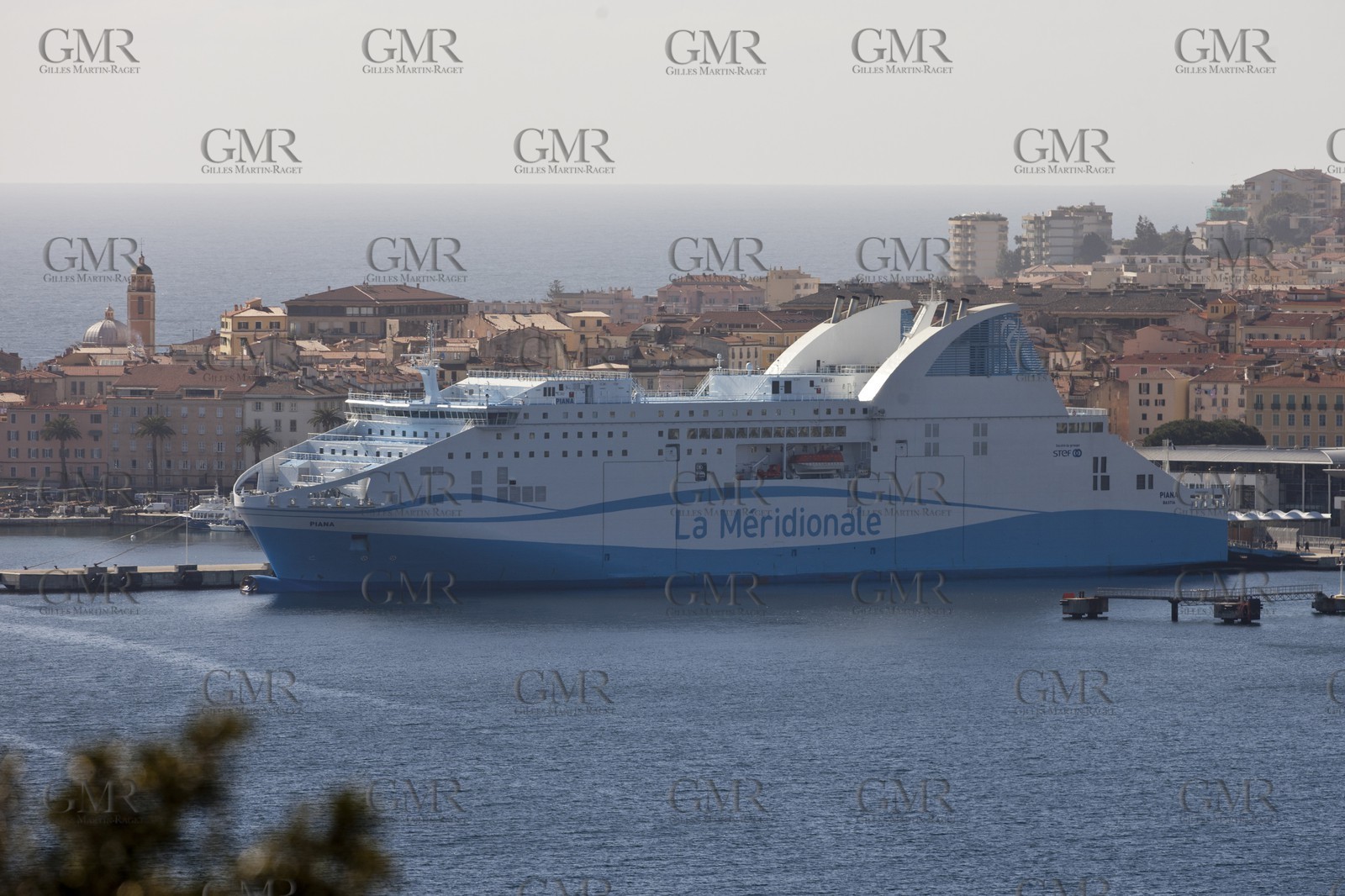 16 02 2012 - Ajaccio (FRA, Corse) -  La Méridionale shipping company- Piana at Ajaccio