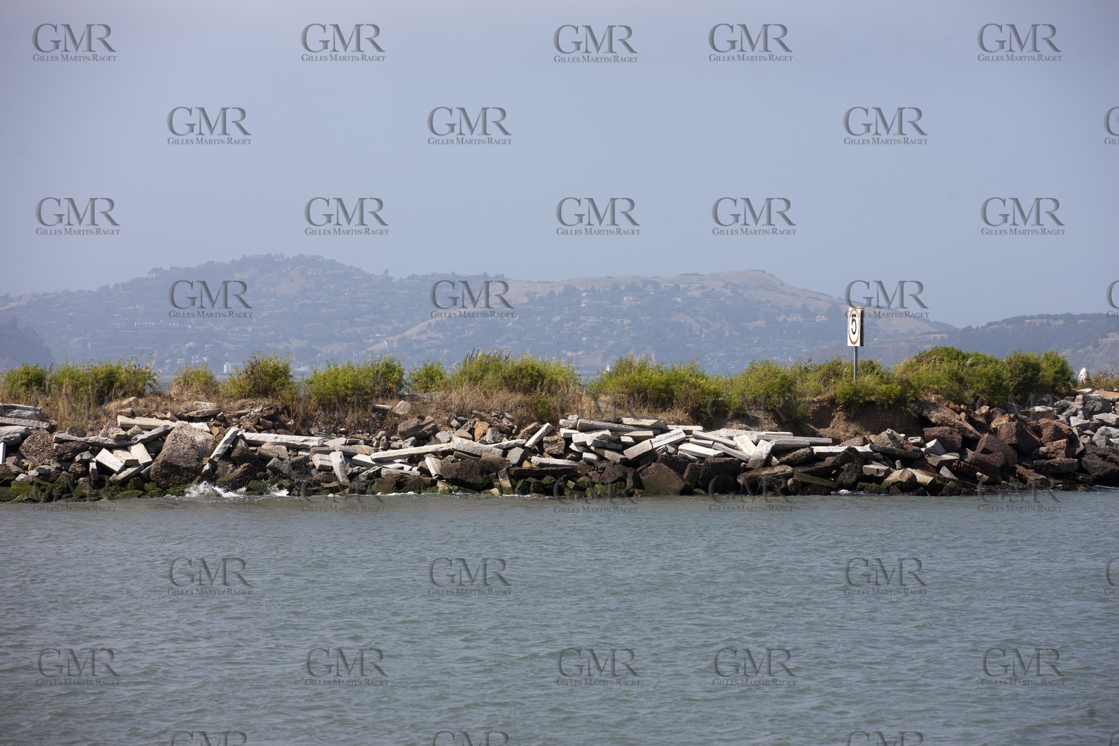 07 06 2011 - San Francisco (USA,CA) - 34th America's Cup - Marina Green
