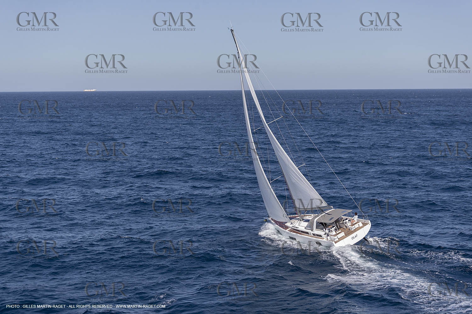 07 07 2020, Marseille (FRA,13) Beneteau Oceanis Yacht 54