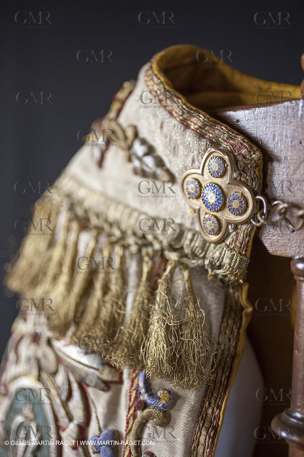 04 02 2013 - Marseille(FRA,13), Notre Dame de la Garde, liturgical clothing