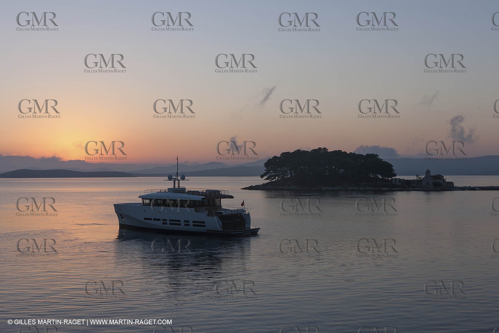 13 07 2012 - Kornati archipelago (Croatia) - Wally Power ACE