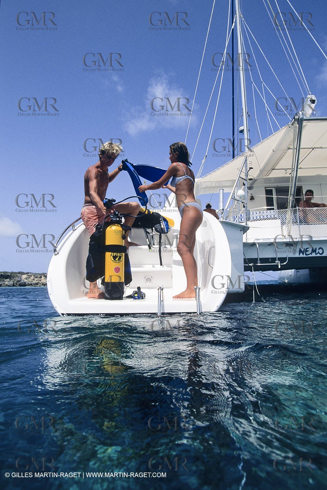 sailing, cruising, people, couples onboard