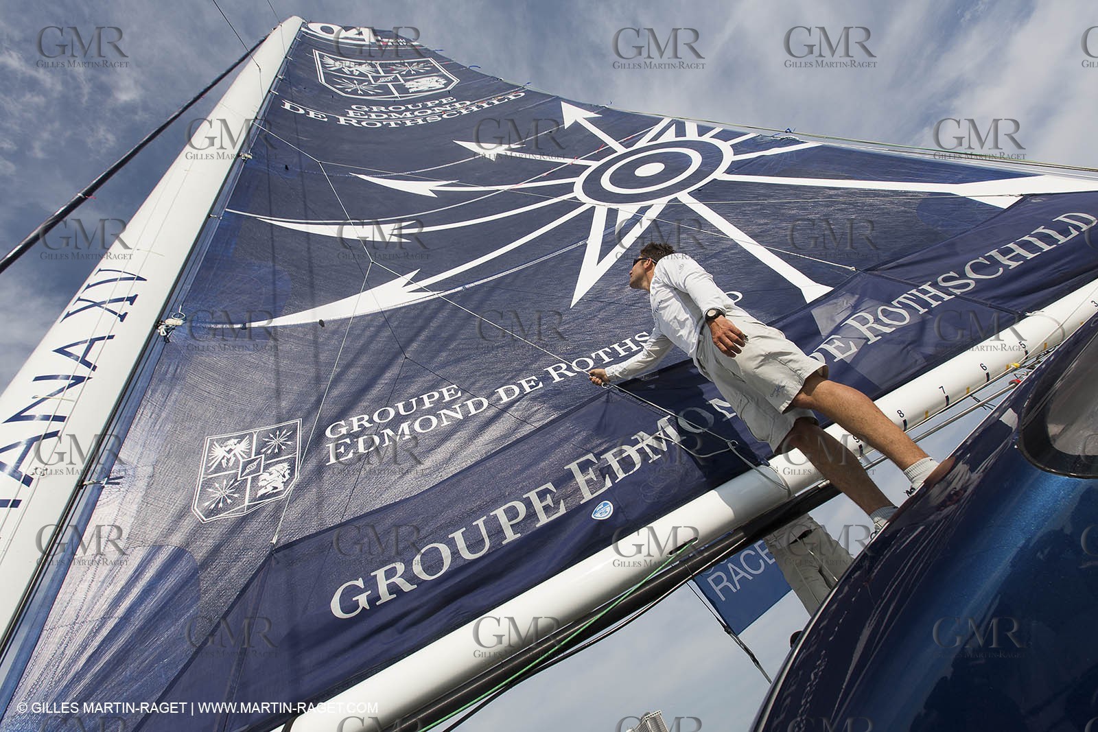 05 07 2012 - New York (USA) - Ocean Krys Race - Speed runs in fornt of NY city