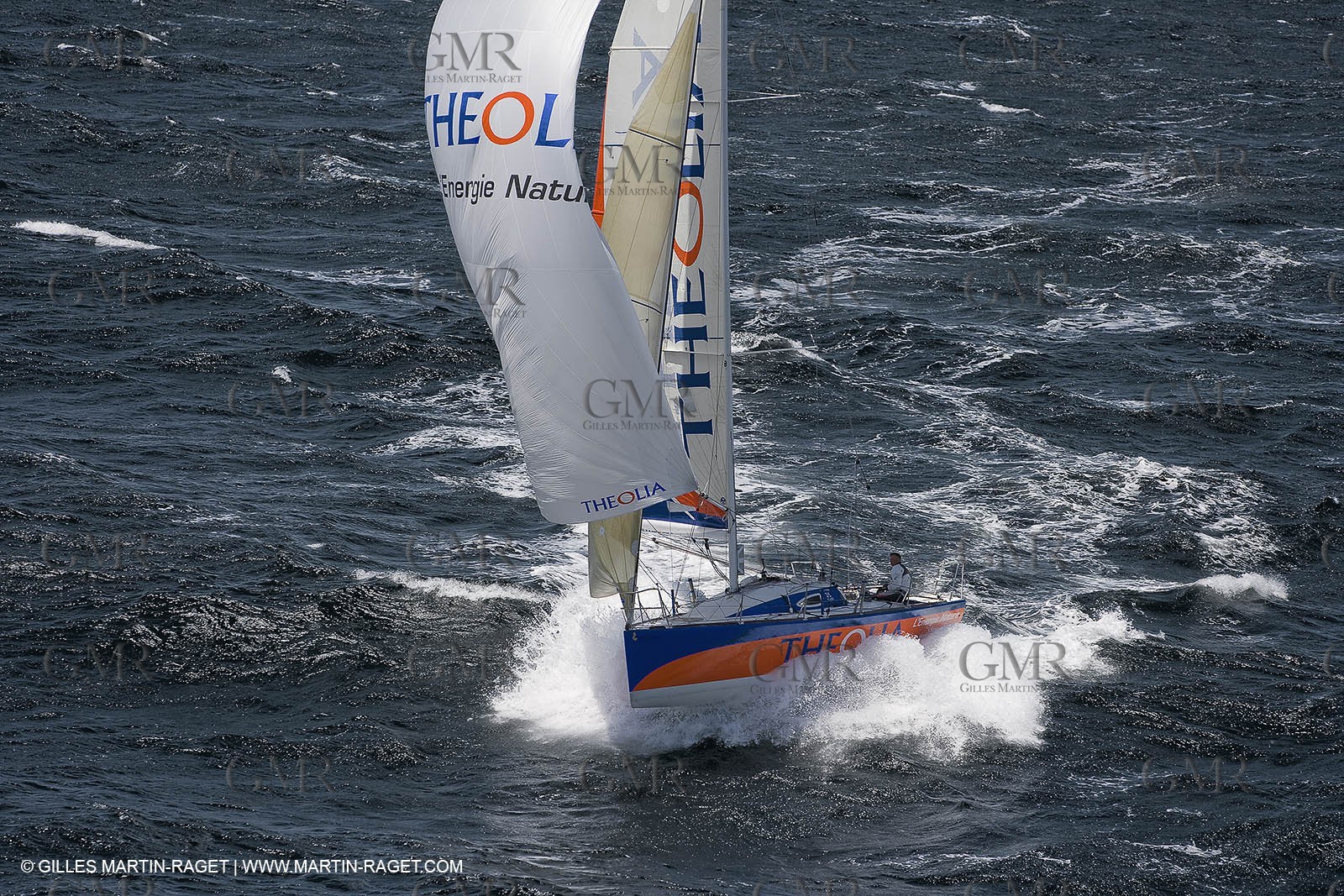 06-26-2007 - FIGARO II - THEOLIA - Skipper : Robert Nagy - Training off Marseille (south France) with strong wind conditions