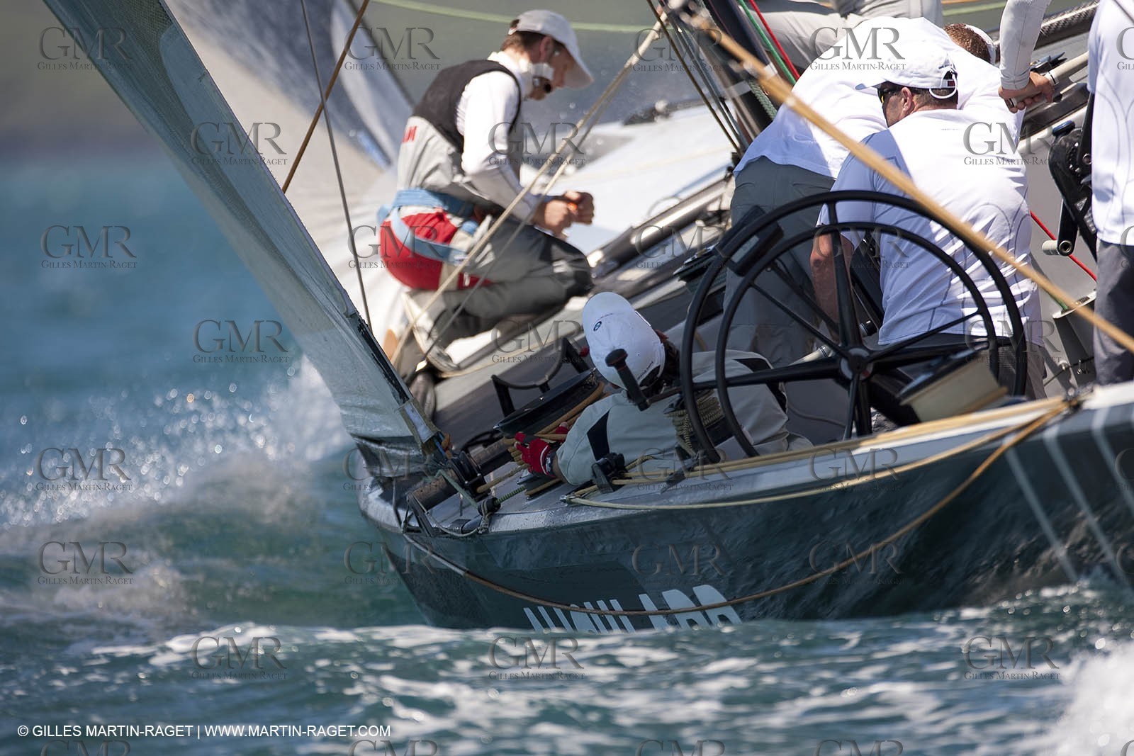 21 01 2009 - Auckland (NZL) -  Louis Vuitton Pacific Series - BMW ORACLE Racing - Training