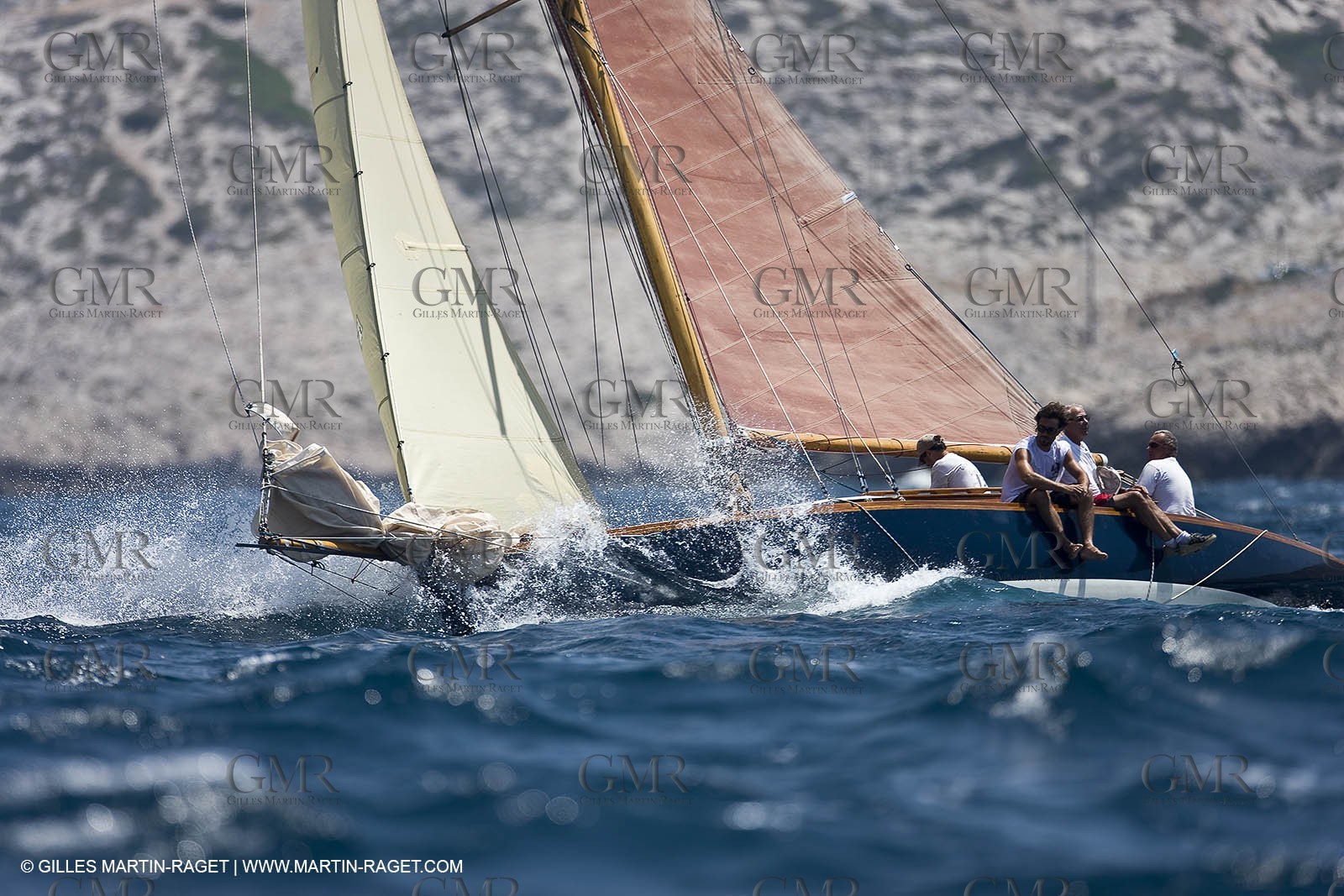 09 06 19 - Marseilles (Fra,13) - Voiles du Vieux port 2009