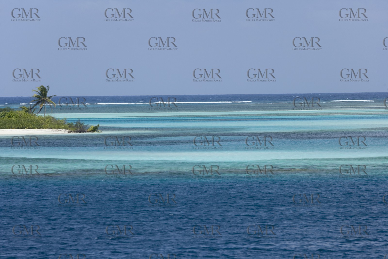 01 02 2008 - San Blas Archipelago (Panama) - Motor Yacht Senses