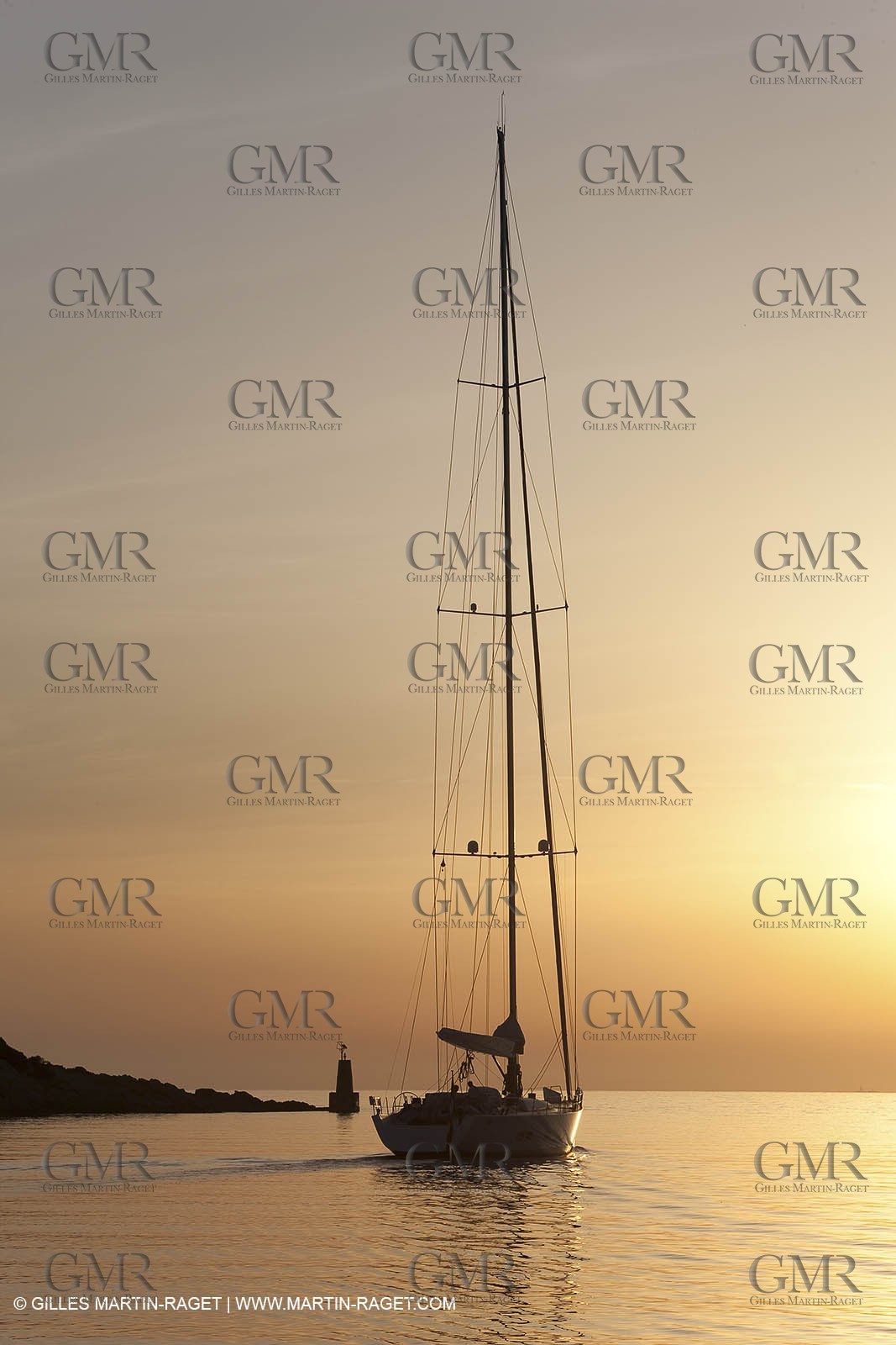 17 06 09 Porto Cervo (ITA, Sardinia) - Wally yachts - Indio 101