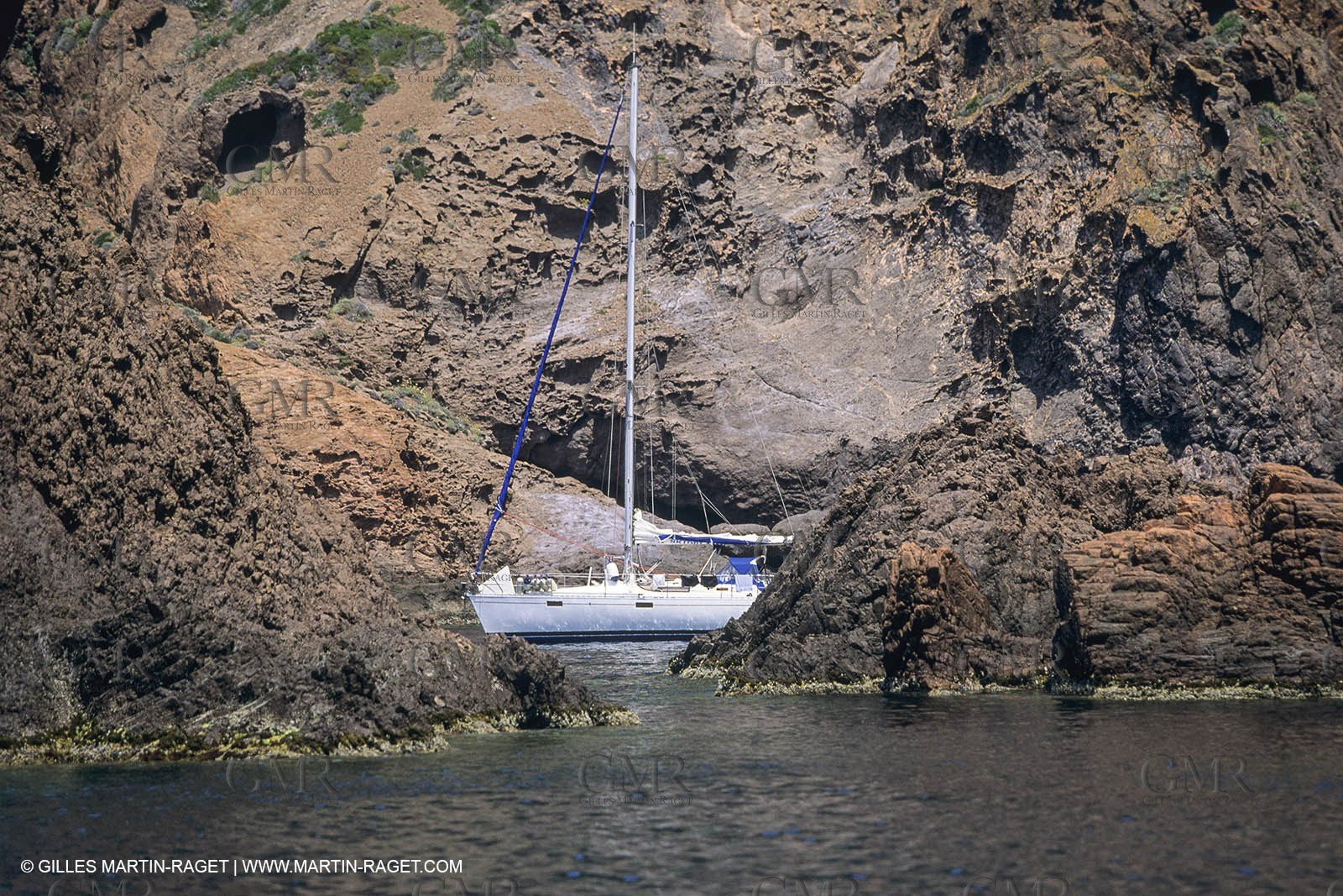 Sail, cruising, monohulls at the mooring