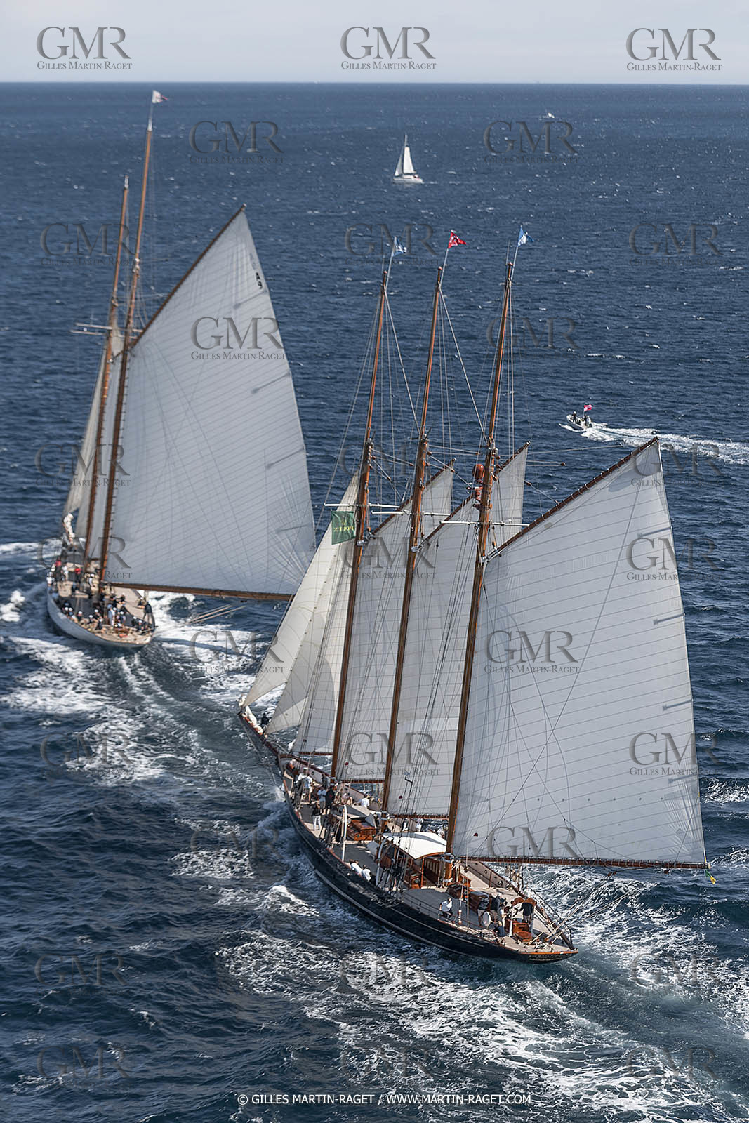 28 09 2022? Saint-Tropez,(FRA,83), Les Voiles de Saint-Tropez 2022 Régate N° 2 poup les modernes, navigation libre pour les grandes goélettes