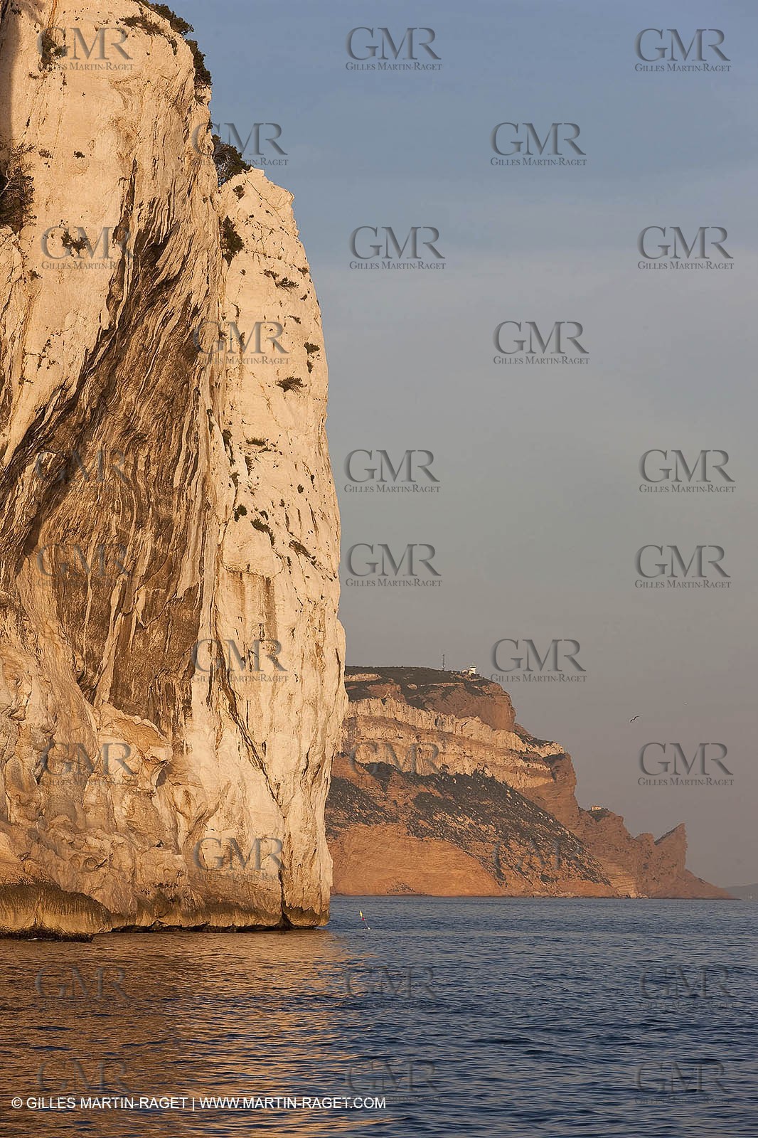 06 05 2009 - Marseille (FRA, 13) - Les Calanques - near Castelviel cliffs bottom