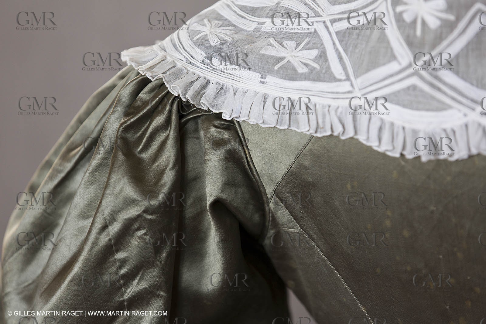 06 07 2012, Toulon (FRA,83), Villa Rozemaine, exhibition 'Fashion Dresses
