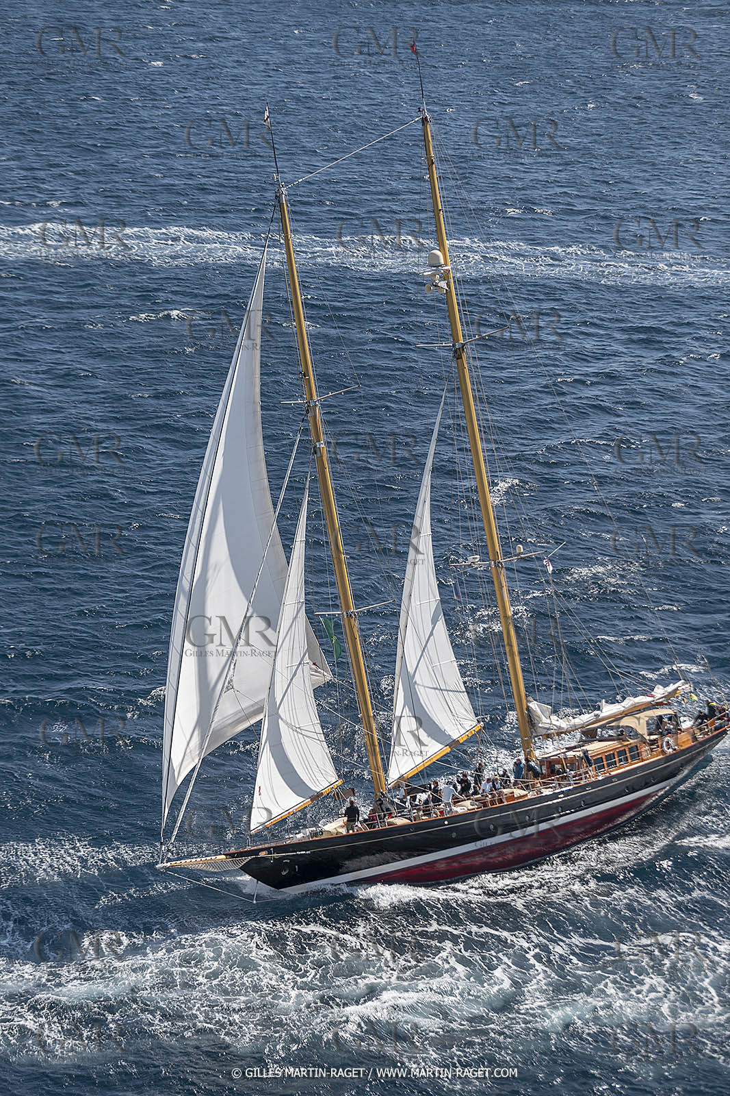 28 09 2022? Saint-Tropez,(FRA,83), Les Voiles de Saint-Tropez 2022 Régate N° 2 poup les modernes, navigation libre pour les grandes goélettes