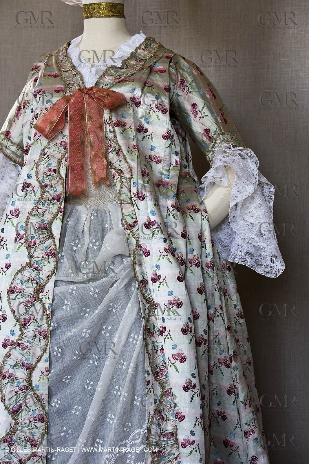 06 07 2012, Toulon (FRA,83), Villa Rozemaine, exhibition 'Fashion Dresses