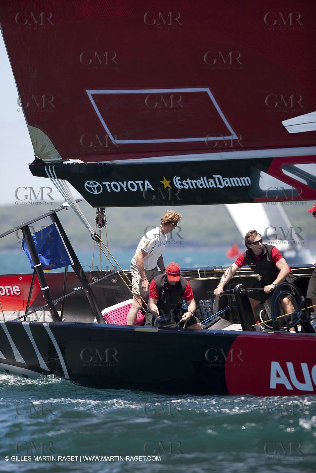 21 01 2009 - Auckland (NZL) -  Louis Vuitton Pacific Series - BMW ORACLE Racing - Training
