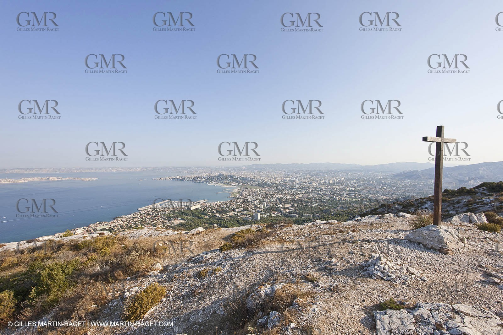 10 09 2009 - Marseille (FRA, 13) - Les Calanques - Massif de Marseilleveyre - At the top