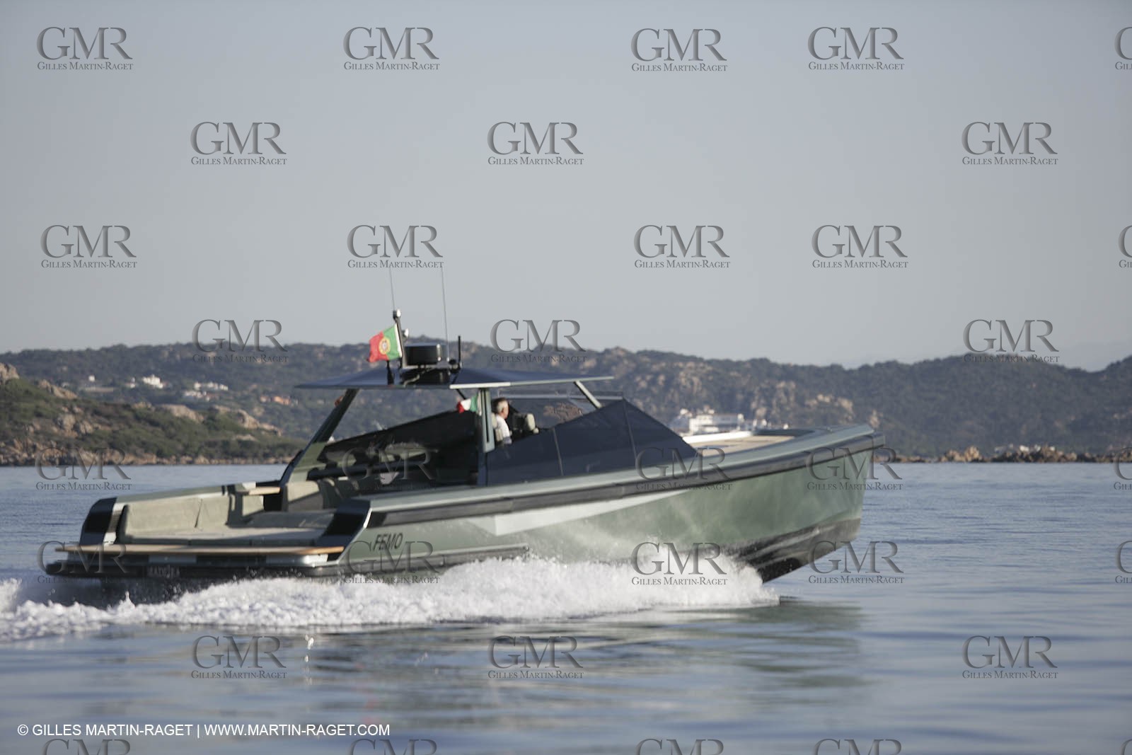 16 07 2007 - Portisco (Italie, Sardaigne) - Wally Power 47, 2007 version