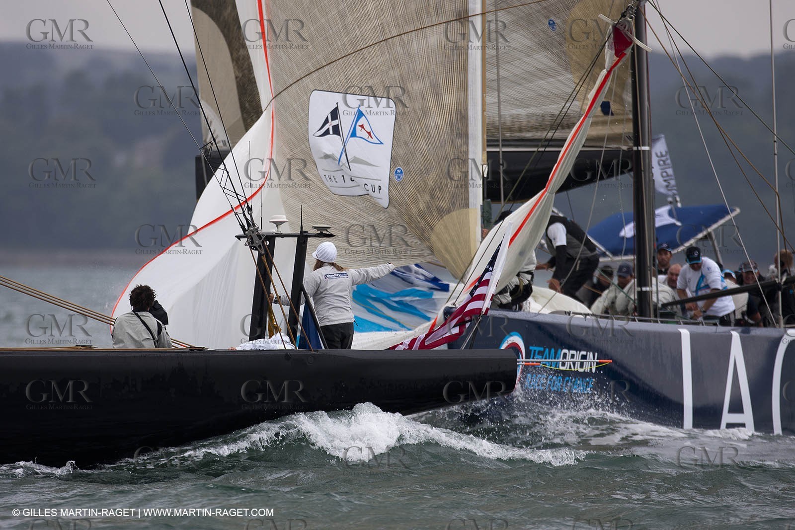 06 08 2010 - Cowes (UK, IOW) - The 1851 Cup -  BMW ORACLE Racing - Day 4.