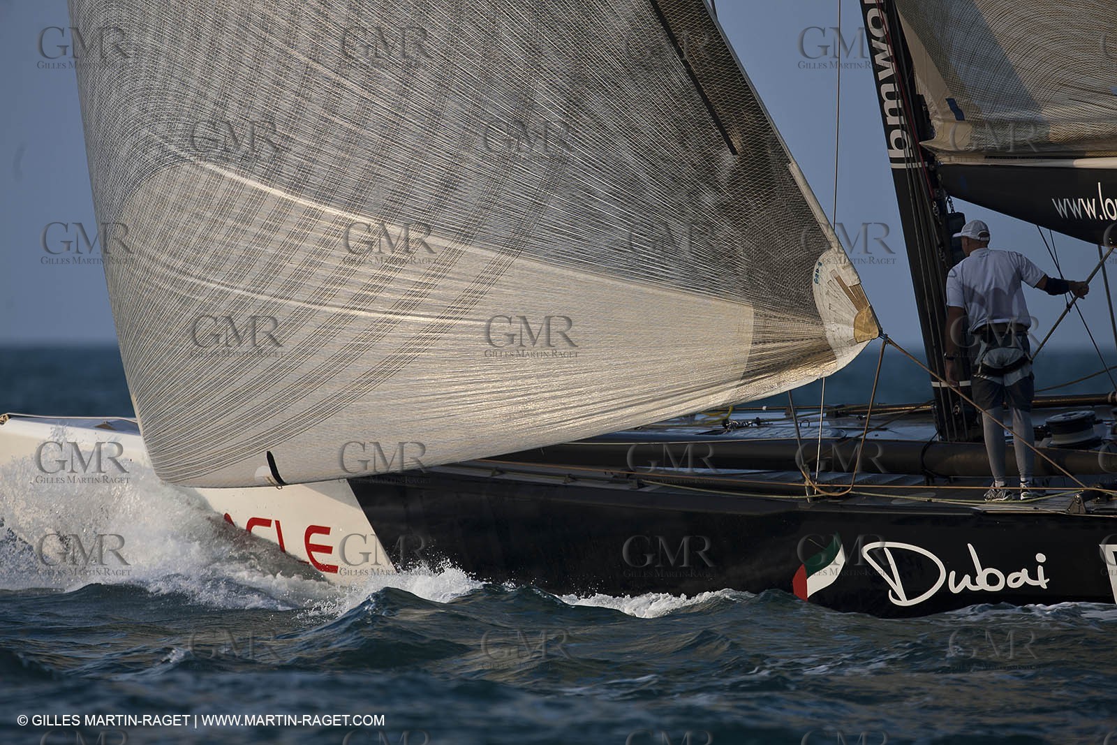 14 11 2010 - Dubai (UAE) - Dubai Louis Vuitton Trophy -  BMW ORACLE Racing - Training - Race Day 1