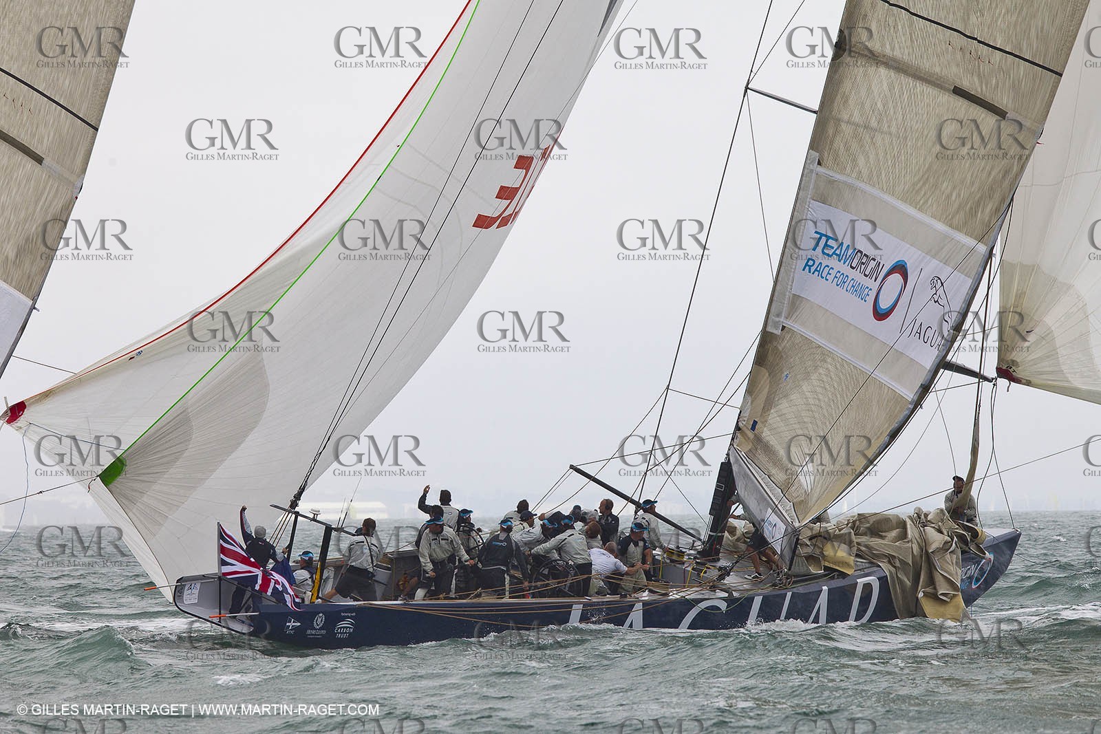 06 08 2010 - Cowes (UK, IOW) - The 1851 Cup -  BMW ORACLE Racing - Day 4.