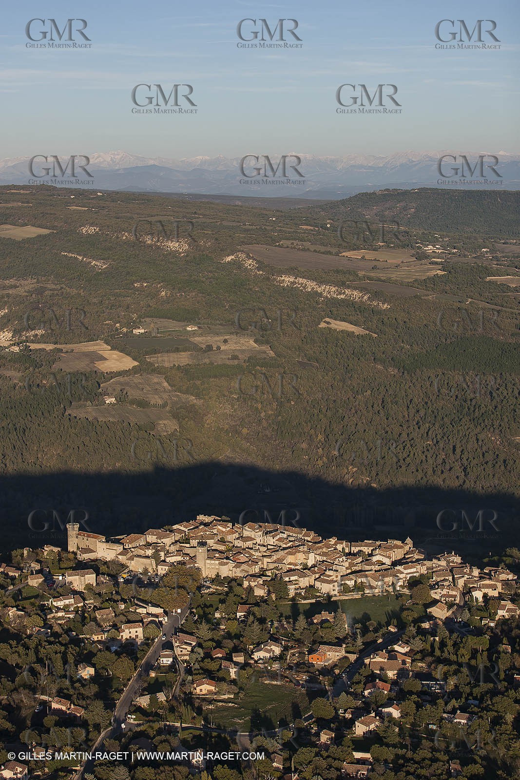 29 10 2012 - Viens (FRA,84) - Luberon as seen from above