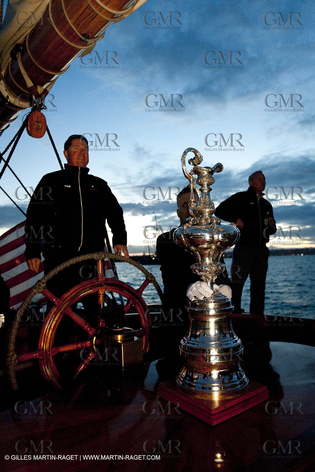 21 02 2010 - San Diego (USA,CA) - 33rd America's Cup - BMW ORACLE Racing - USA Victory Tour - Day 3 - Cup in San Diego -  - Onboard the shcooner America replica