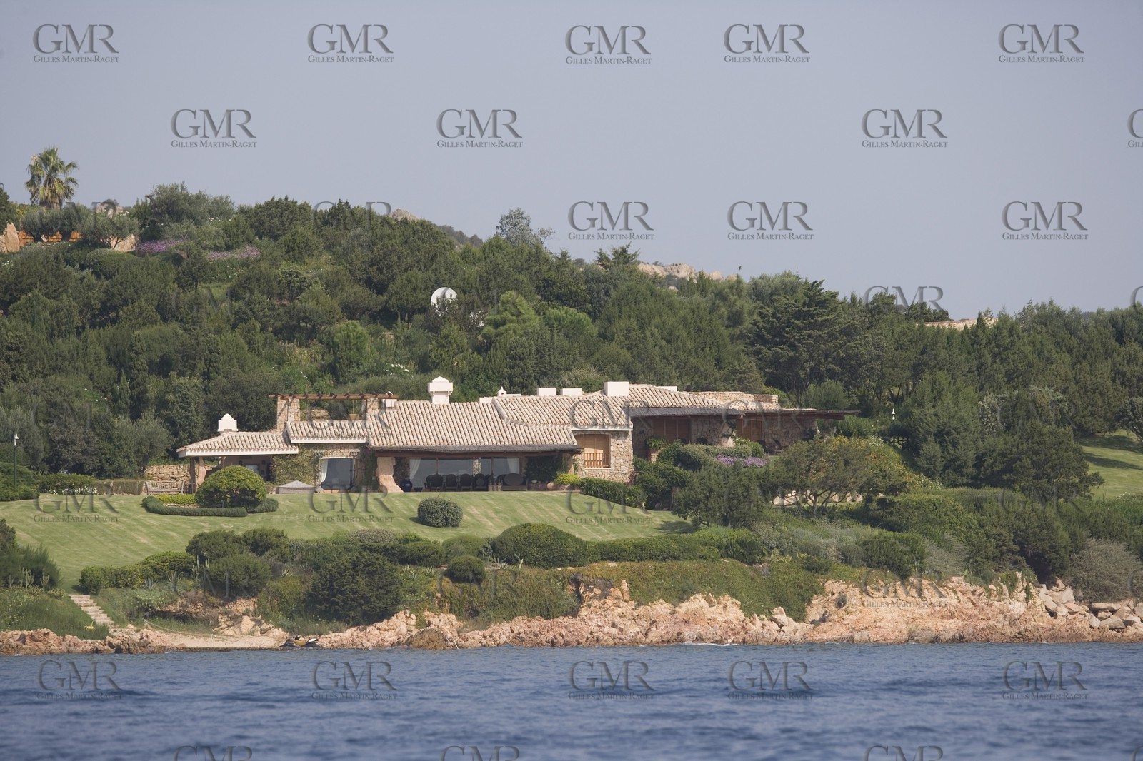 Luxurious houses in Sardinia