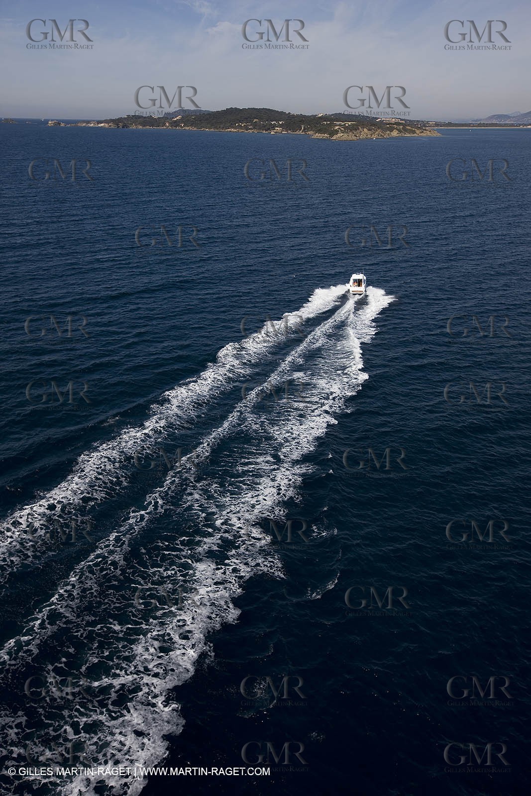 15 04 2008 - Porquerolles (Fra, 83) - Beneteau - Antares 8