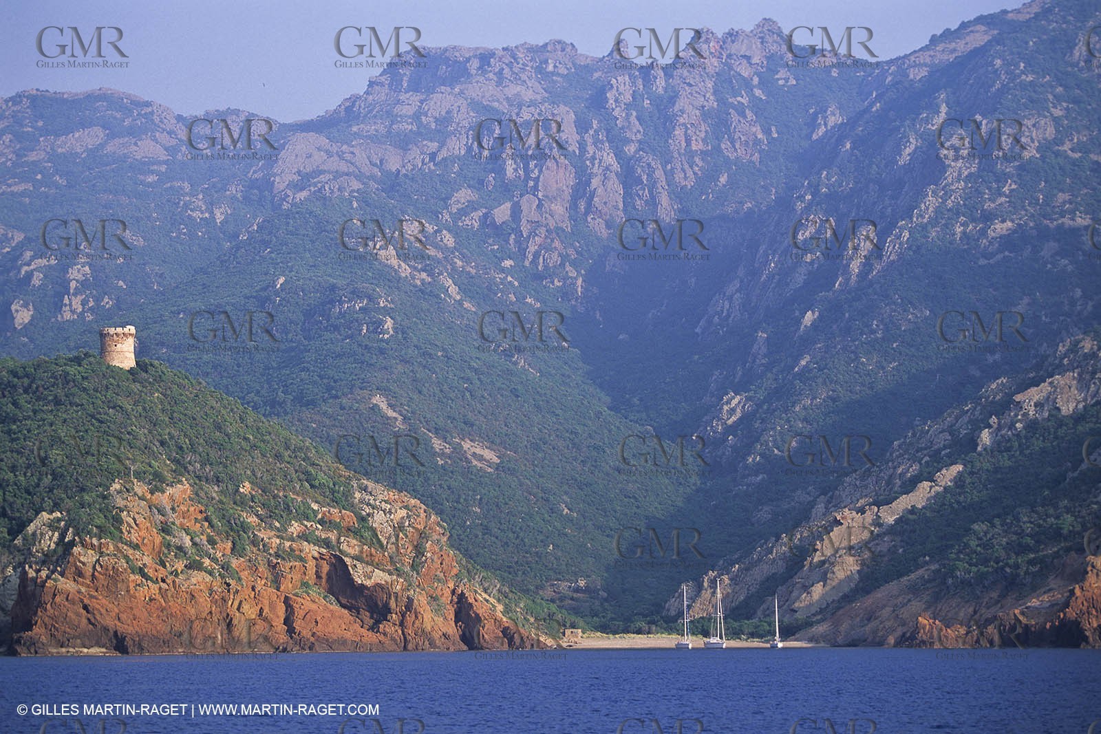 sailing, cruising, monohull at the mooring