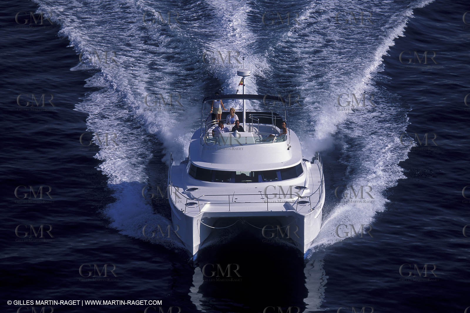 Motor boat running