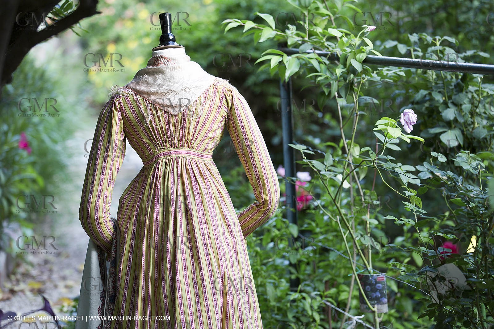 06 07 2012, Toulon (FRA,83), Villa Rozemaine, exhibition 'Fashion Dresses