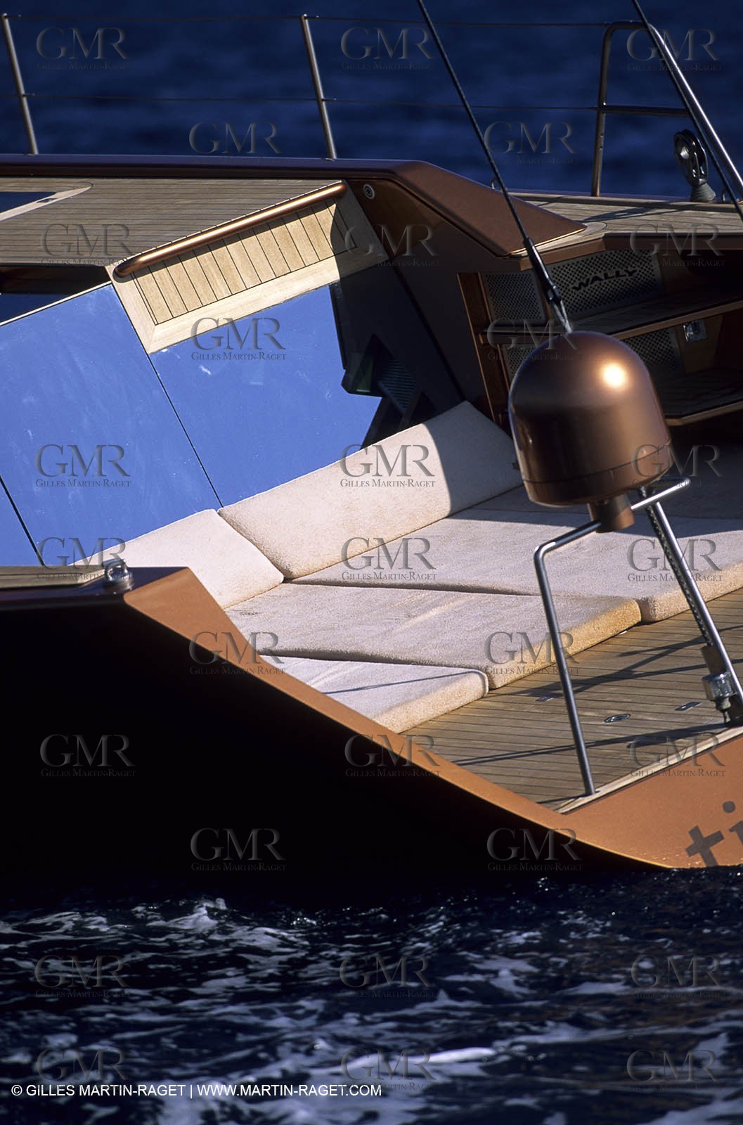 Sail - Cruising - Deck