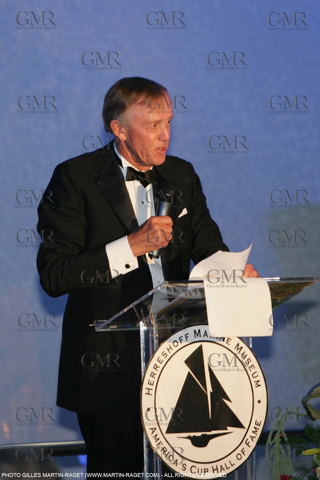 2' 06 2007-Valencia (Spain)- 32nd America's Cup - Final Match - Day 2 - Laurie Davidson and Bruno Troublé induction in America's Cup Hall of Fame