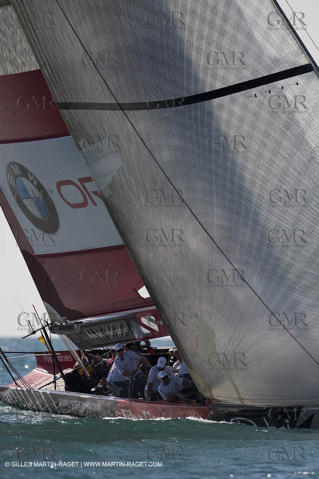 19 11 2010 - Dubai (UAE) - Dubai Louis Vuitton Trophy - Round 2 -  BMW ORACLE Racing Vs Synergy