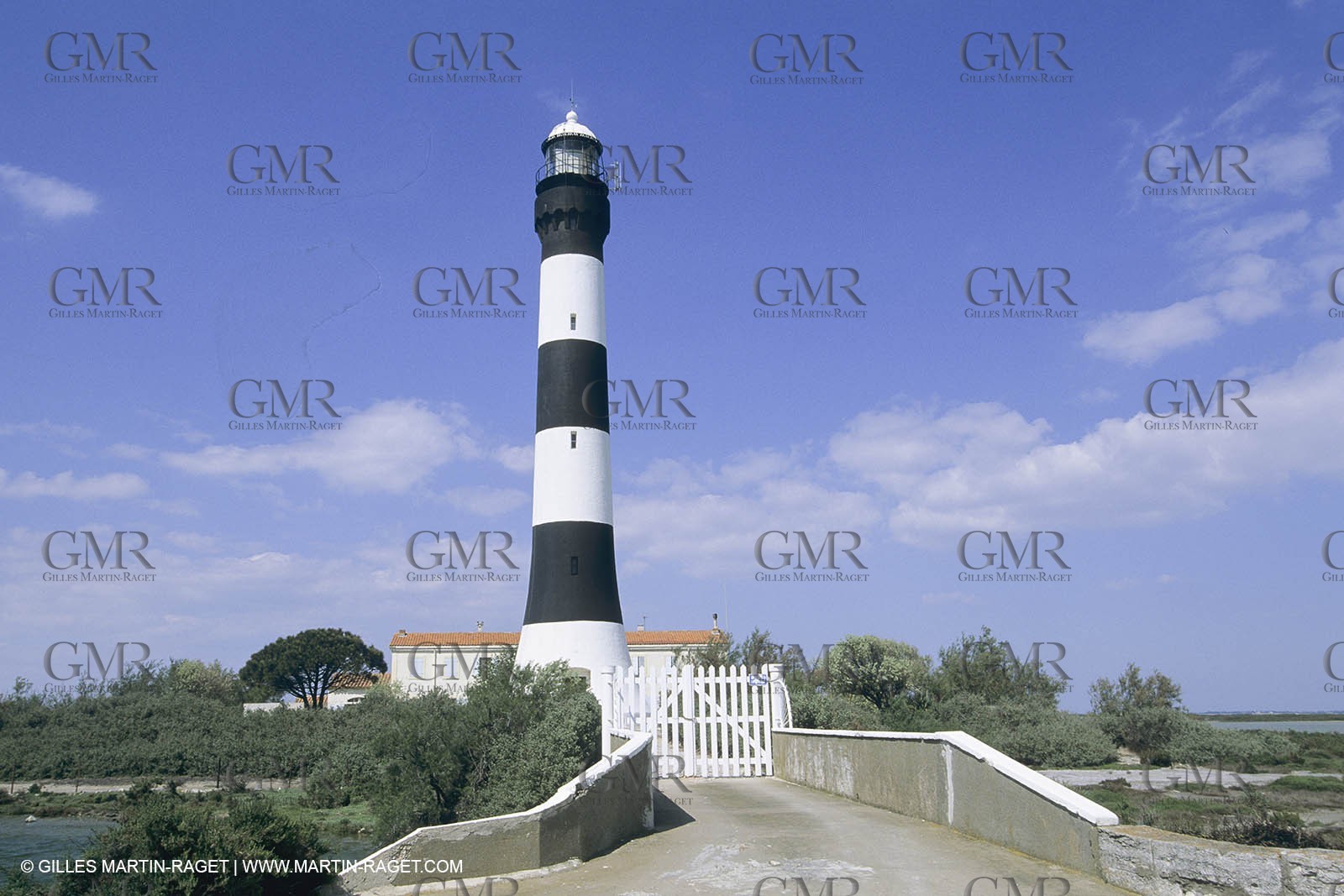 Phres, balises, semaphores, lighthouses, semaphoruses,
