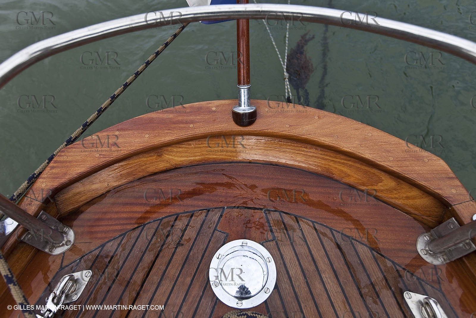 01-05-10 - Le Bono (FRA,56) - Regate Classique -Acteia II - Maica