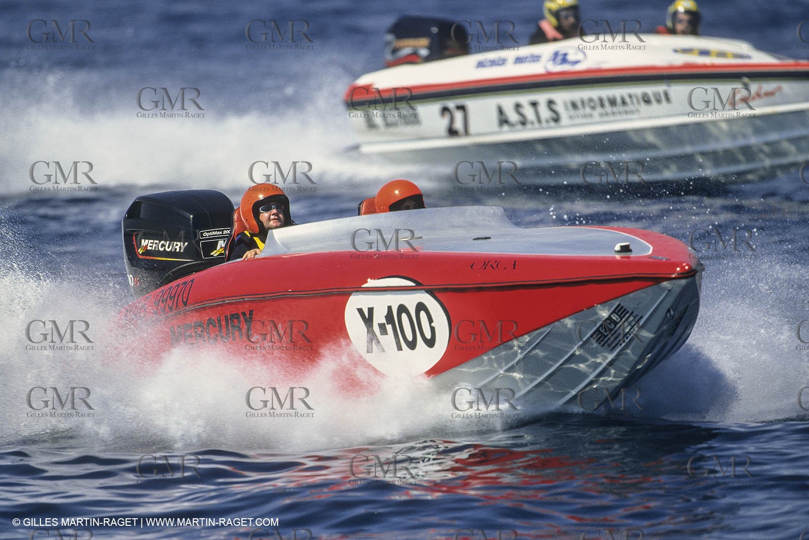Powerboating, offshore racing