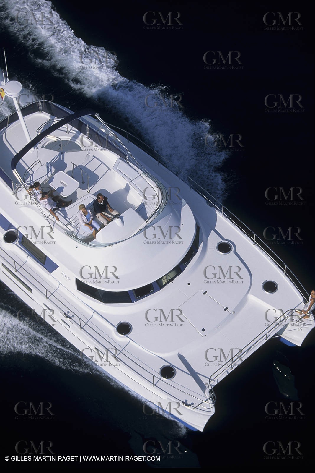 Motor Yachts, Super Motor Yachts