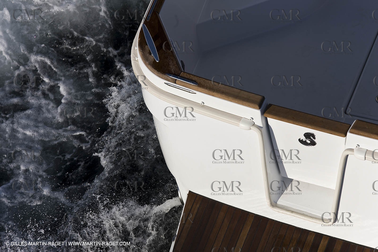 22 06 2009 - Ile d'Yeu (FRA,85) - Chantier Bénéteau - Trawler 34