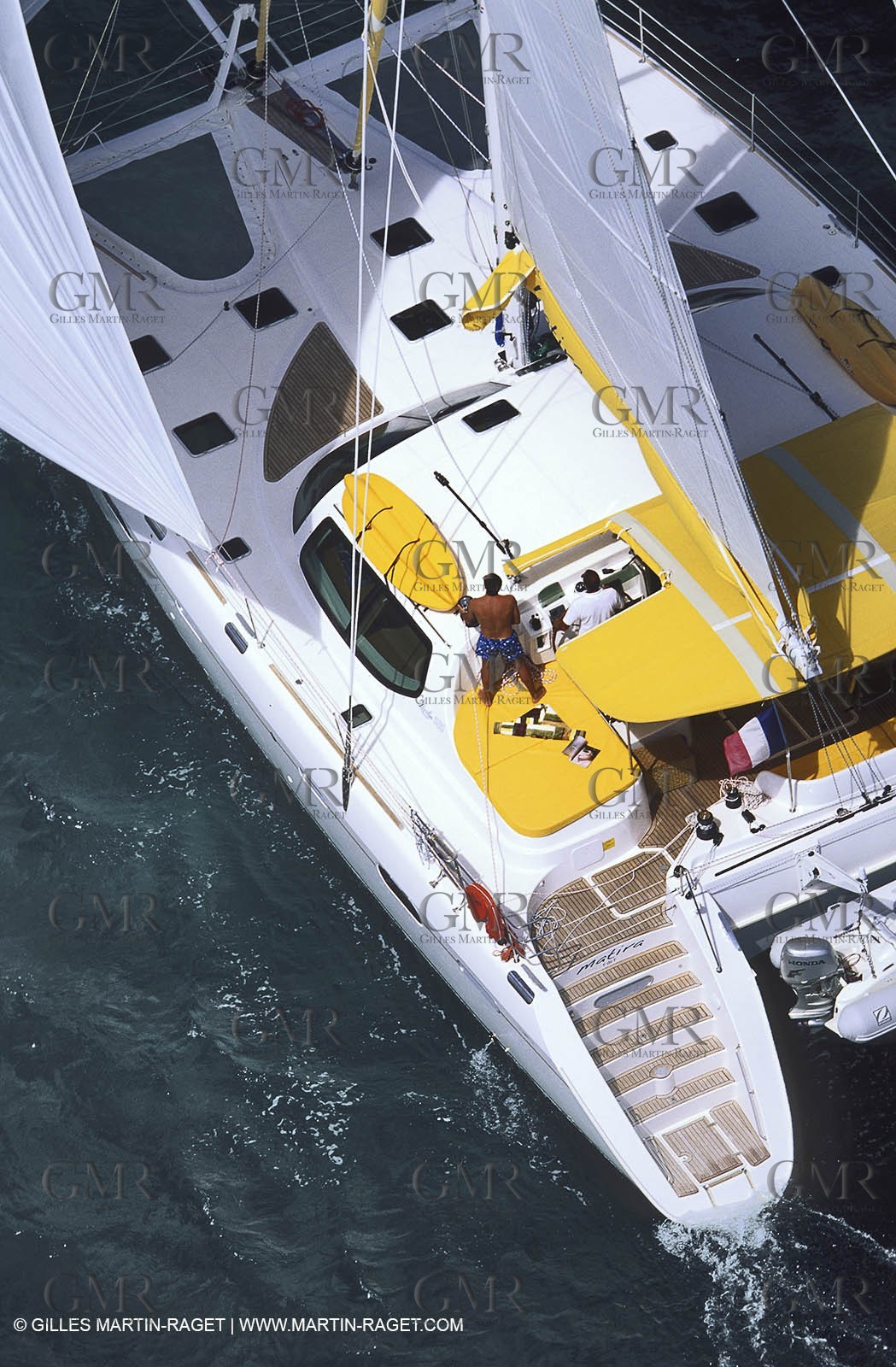Cruising multihull sailing