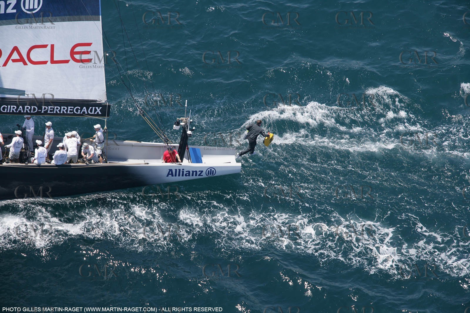 09 05 2007-Valencia (Spain)- 32nd America's Cup - Louis Vuitton Cup - RR2 - Day 11 - BMW ORACLE Racing