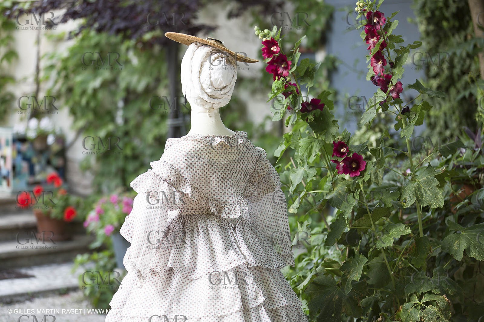 06 07 2012, Toulon (FRA,83), Villa Rozemaine, exhibition 'Fashion Dresses