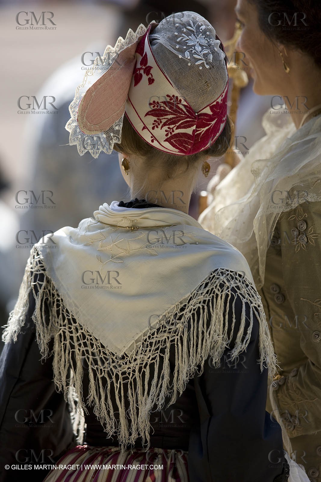 06 07 08 - Arles (FRA, 13) - Traditional costume of Arles fest