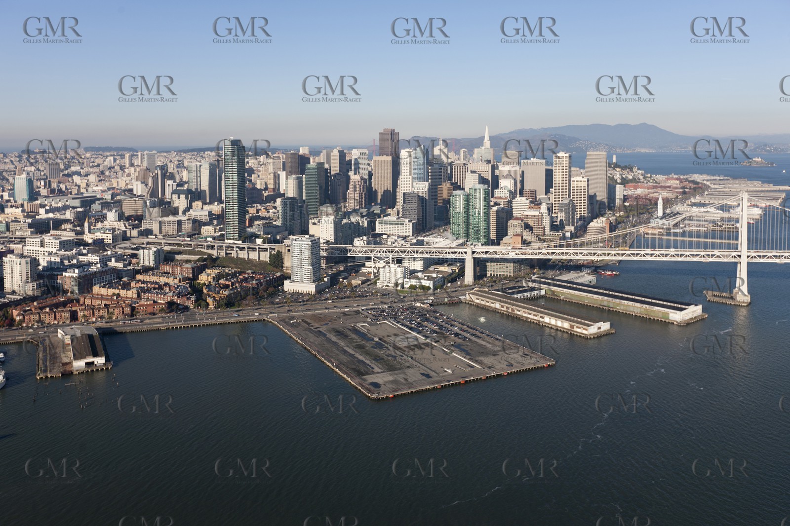 05 01 2011 - San Francisco (USA, CA) - 34th America's Cup - San Francisco waterfront  - Piers 26 (closest to bridge), Piers28, Piers 30-32